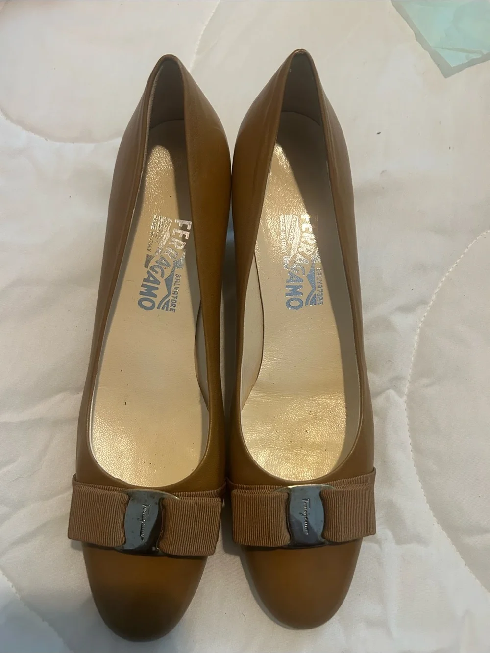 Salvatore Ferragamo Brown Leather Bow Pumps
